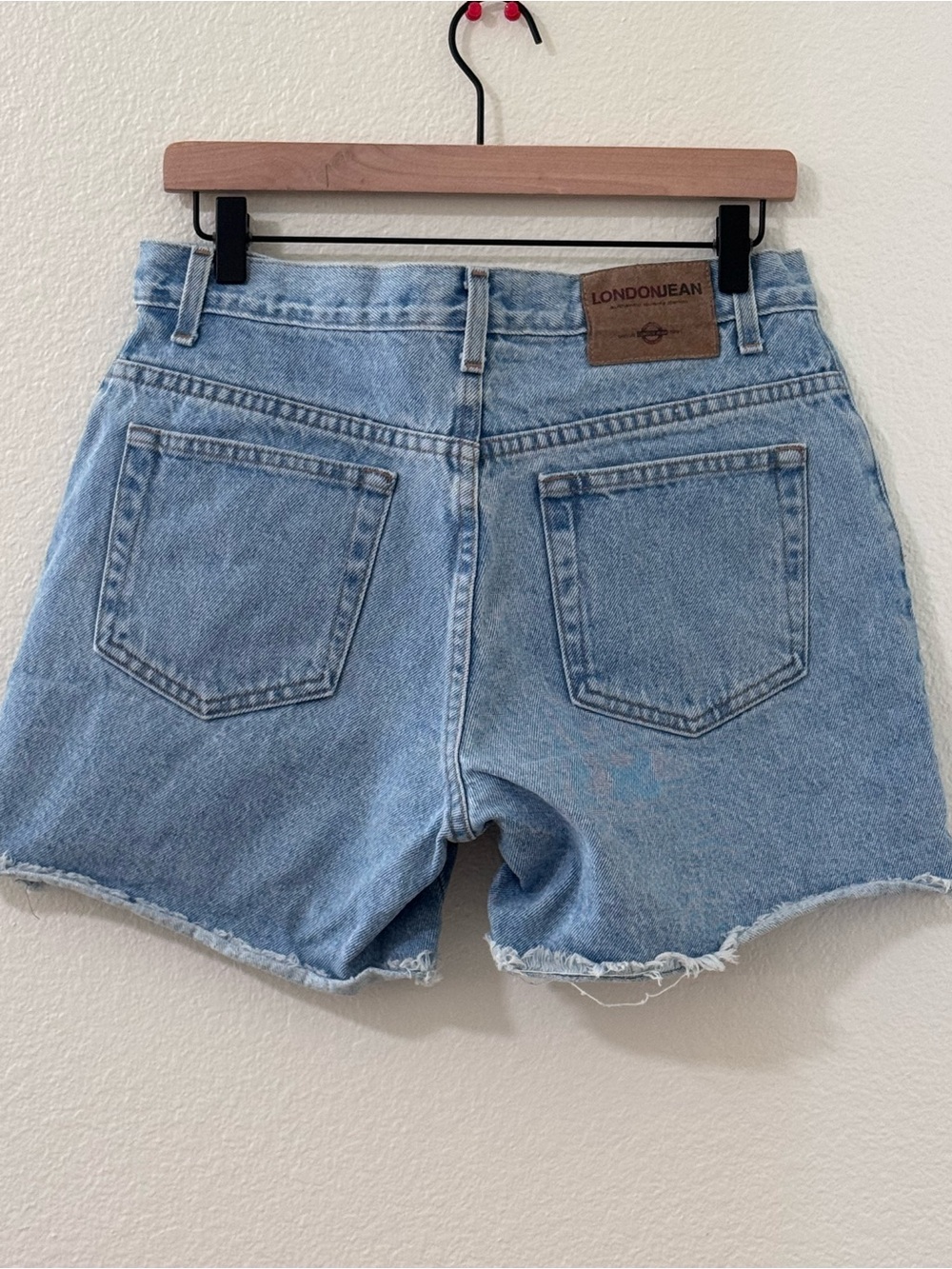 Vintage LONDONJEAN Light Blue Denim Cutoff Shorts - Picture 2 of 4